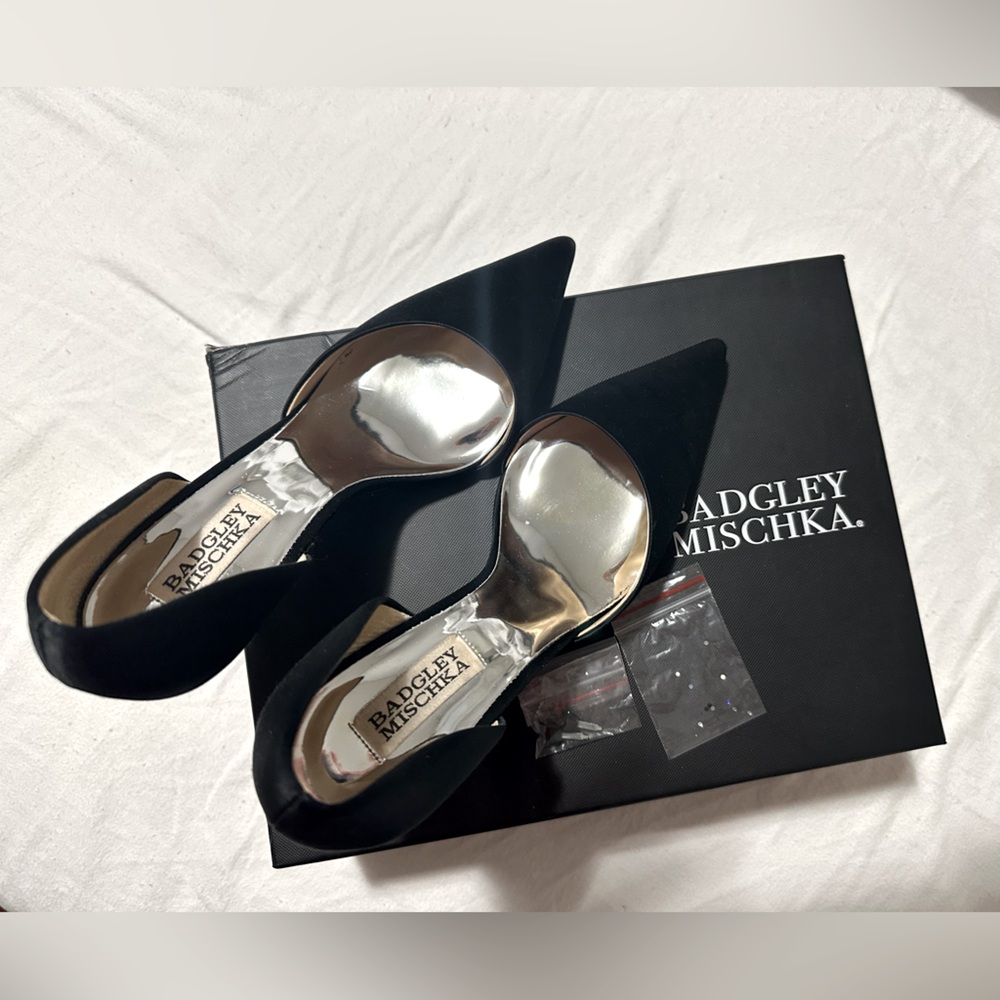 Badgley Mischka heels noelle black size 8